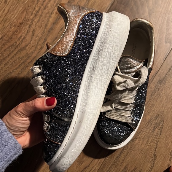Authentic MCQueen sneaker glitter 35.5 - Picture 3 of 6
